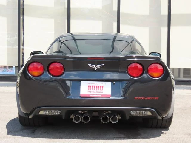 Chevrolet CORVETTE 7