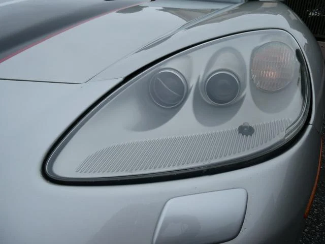 Chevrolet CORVETTE 21