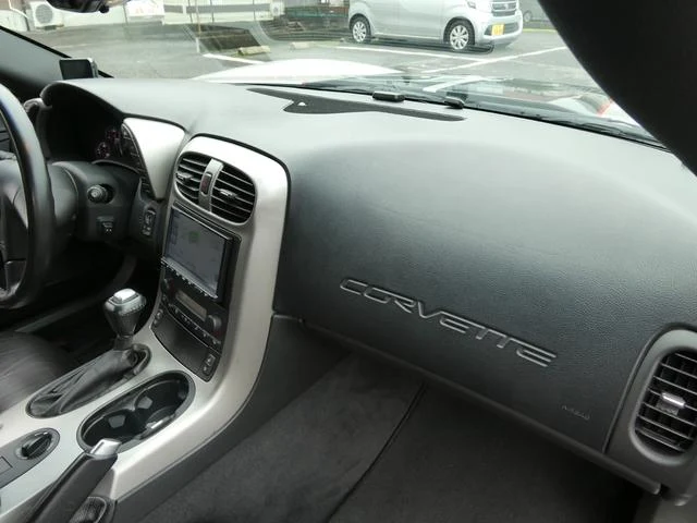 Chevrolet CORVETTE 30