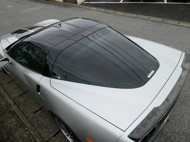 Chevrolet CORVETTE 17