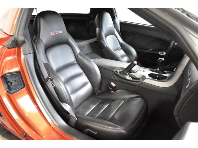 Chevrolet CORVETTE 23