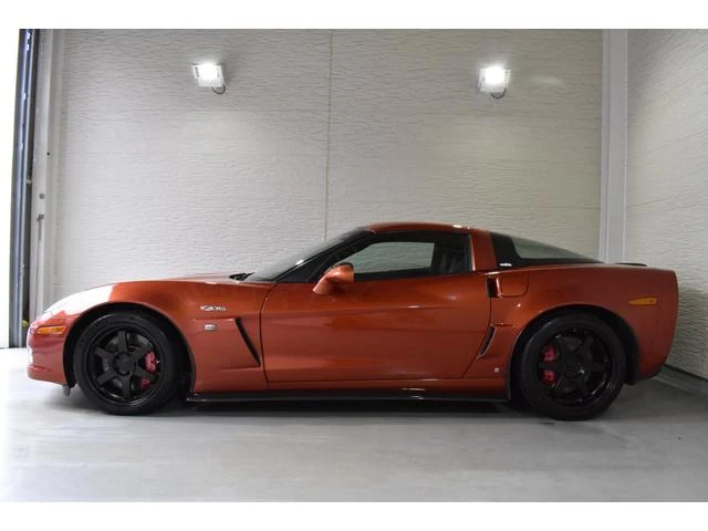 Chevrolet CORVETTE 7