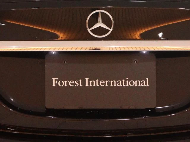 MERCEDES AMG C-CLASS 40