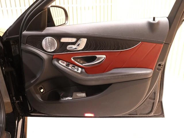 MERCEDES AMG C-CLASS 16
