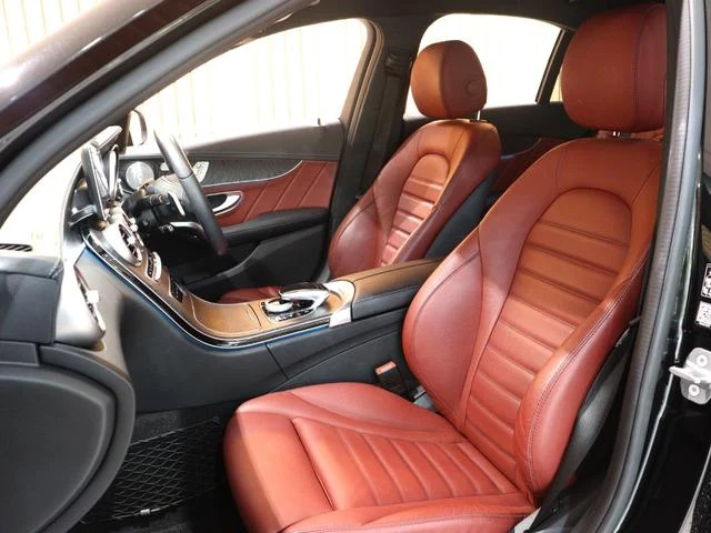 MERCEDES AMG C-CLASS 13