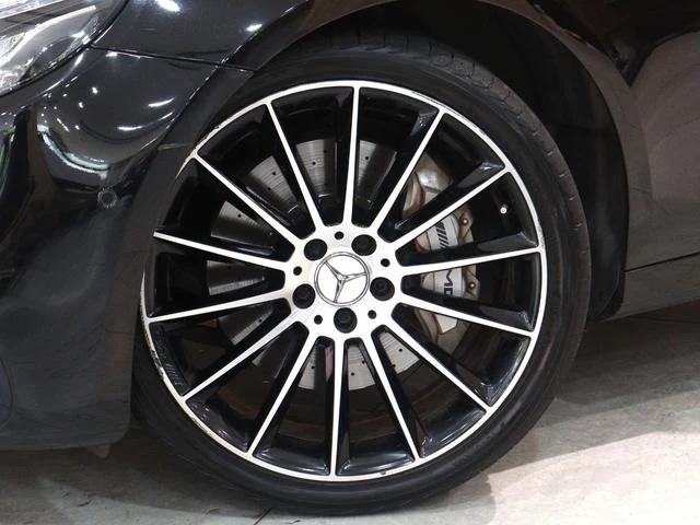 MERCEDES AMG E-CLASS 9