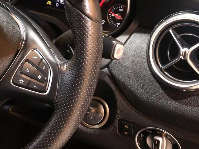 MERCEDES BENZ GLA-CLASS 50