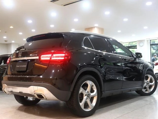 MERCEDES BENZ GLA-CLASS 7