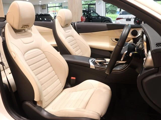 MERCEDES BENZ C-CLASS 23
