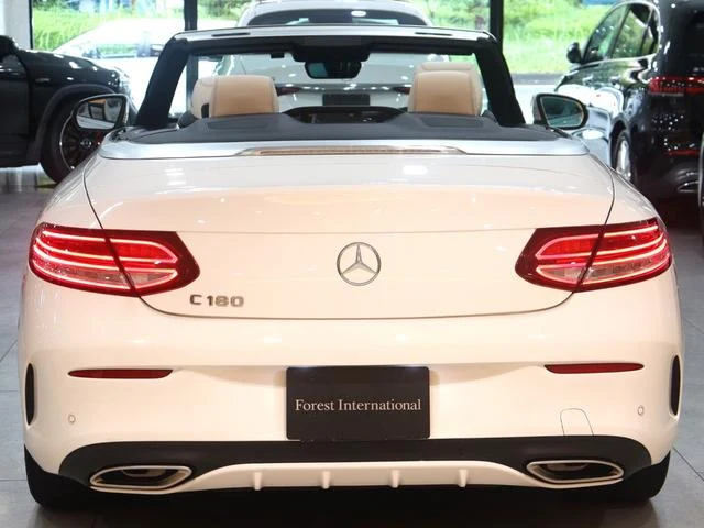 MERCEDES BENZ C-CLASS 4