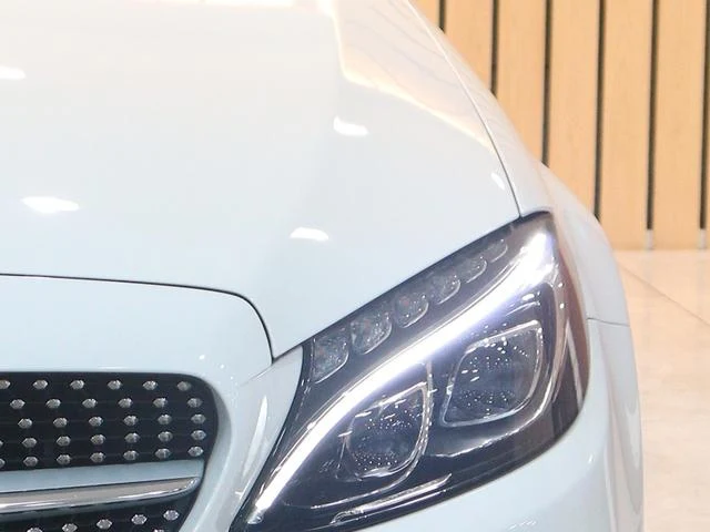 MERCEDES BENZ C-CLASS 33