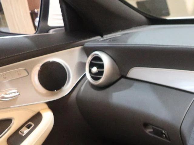 MERCEDES BENZ C-CLASS 47