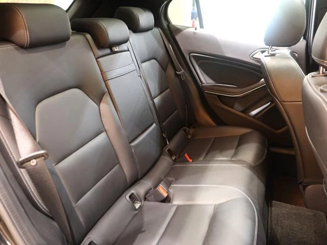 MERCEDES BENZ GLA-CLASS 22