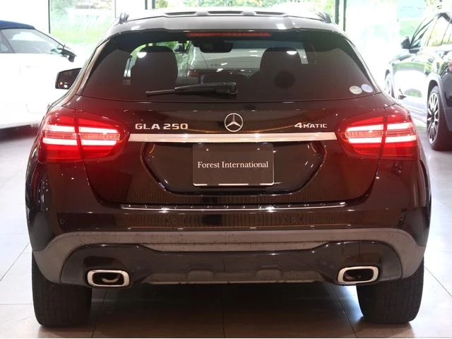 MERCEDES BENZ GLA-CLASS 4