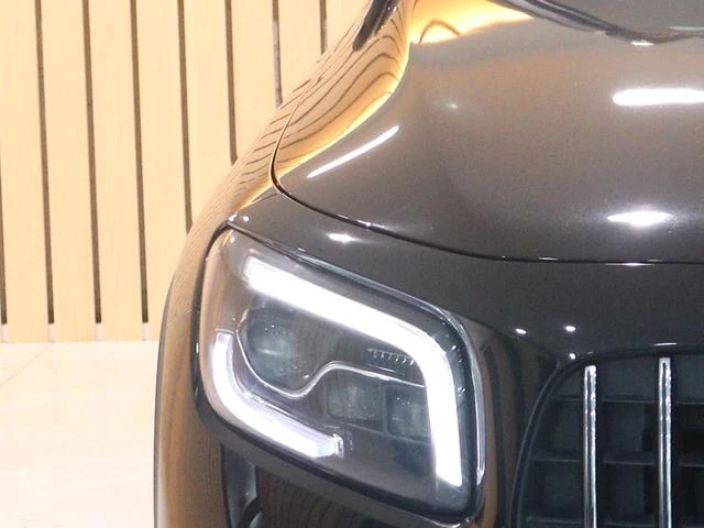MERCEDES AMG GLB 31