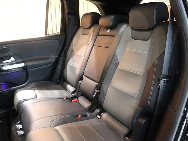 MERCEDES AMG GLB 60