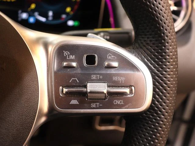 MERCEDES BENZ GLB 17