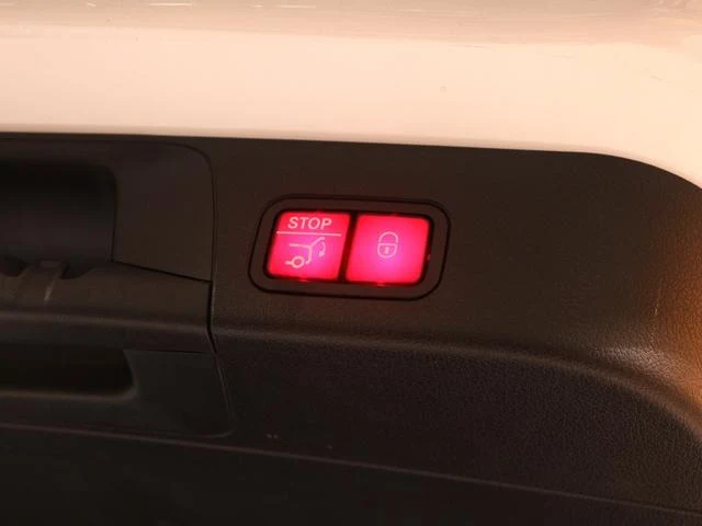 MERCEDES BENZ GLB 67