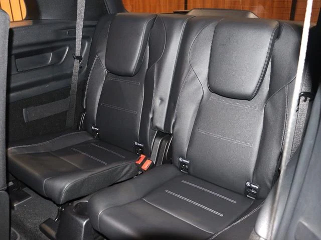 MERCEDES BENZ GLB 61