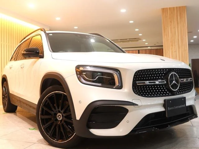 MERCEDES BENZ GLB 6