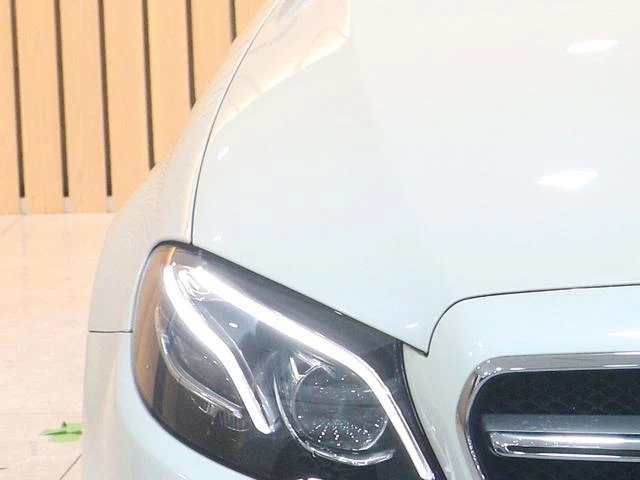 MERCEDES BENZ E-CLASS 31