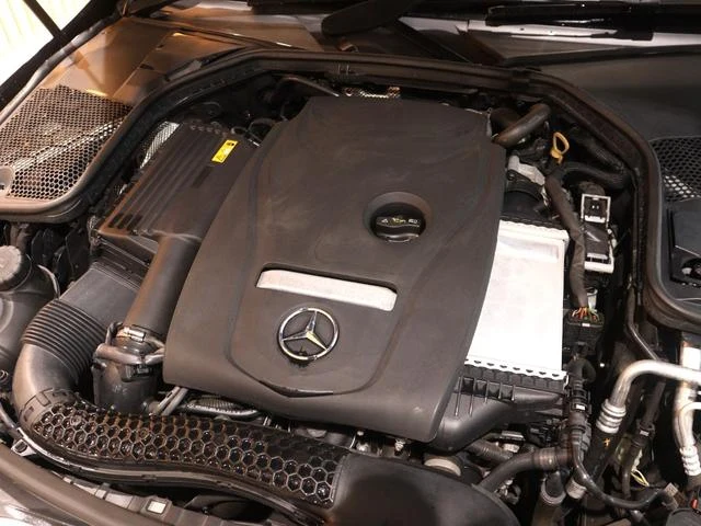 MERCEDES BENZ C-CLASS 19