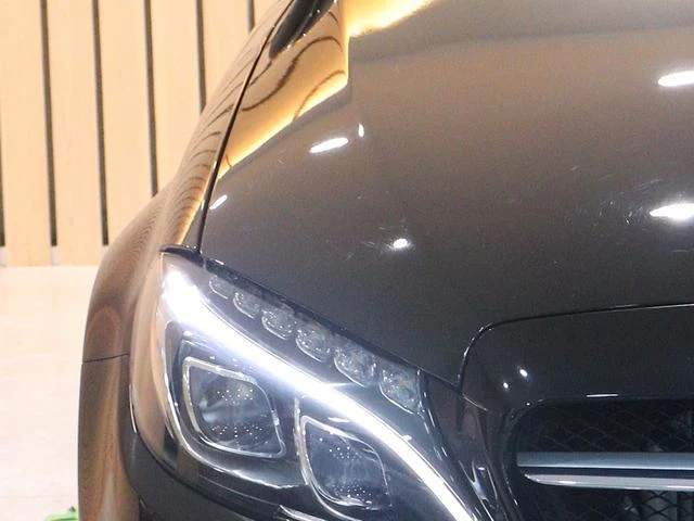 MERCEDES BENZ C-CLASS 32