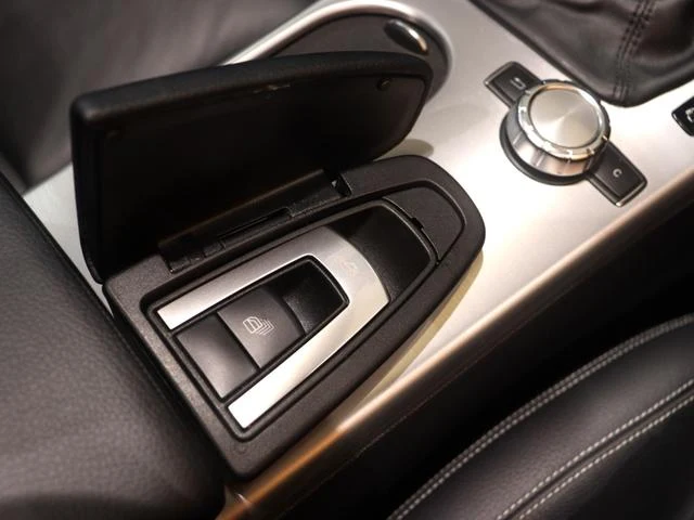 MERCEDES BENZ SLK 18