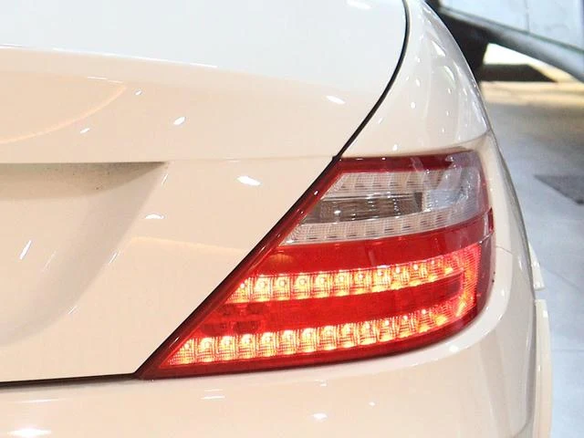 MERCEDES BENZ SLK 43