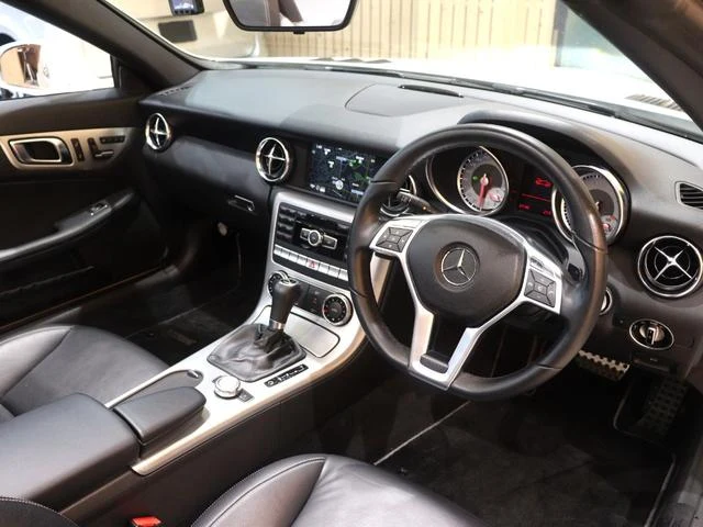 MERCEDES BENZ SLK 12