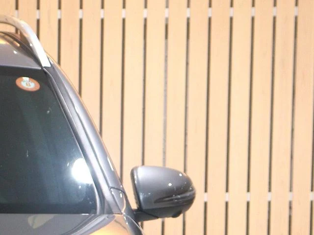MERCEDES BENZ GLB 30