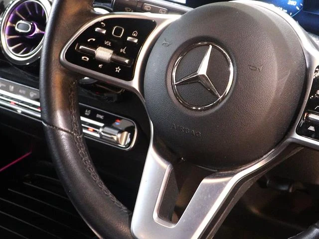 MERCEDES BENZ GLB 52
