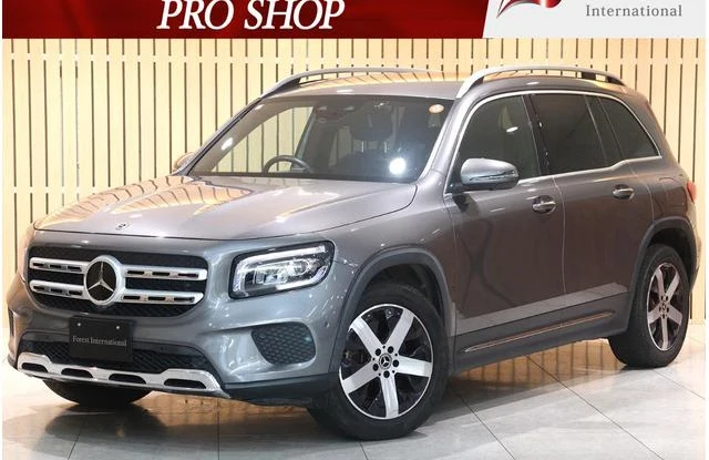 MERCEDES BENZ GLB