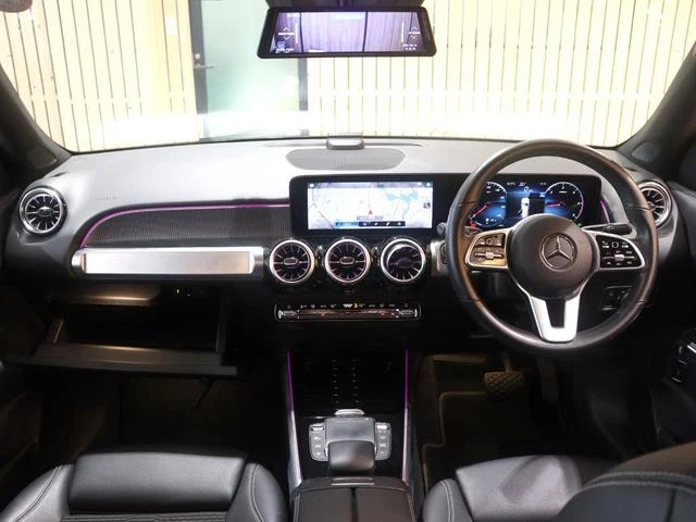 MERCEDES BENZ GLB 58