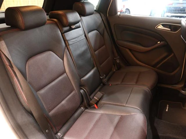 MERCEDES BENZ B-CLASS 22