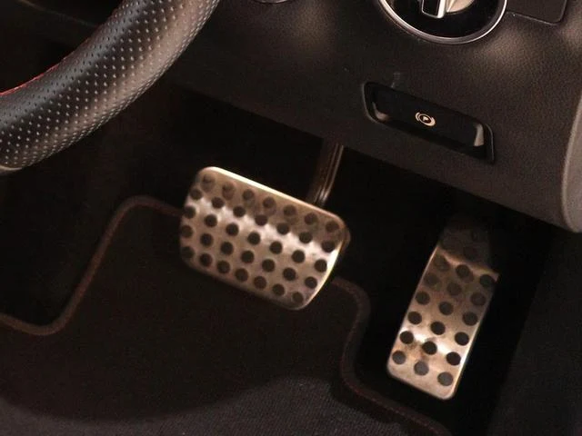 MERCEDES BENZ B-CLASS 57