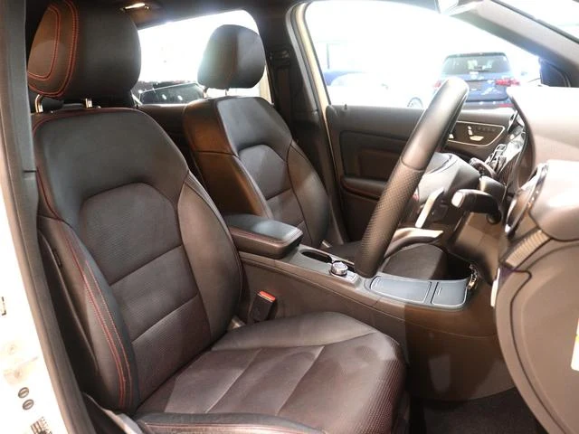 MERCEDES BENZ B-CLASS 23