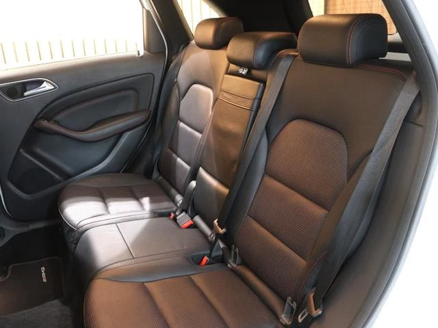 MERCEDES BENZ B-CLASS 13