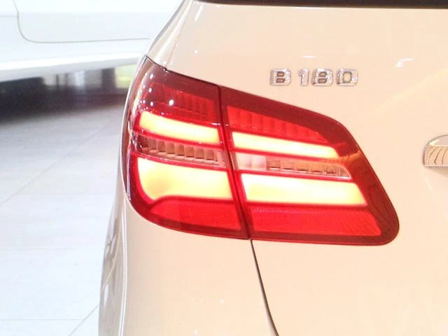 MERCEDES BENZ B-CLASS 41