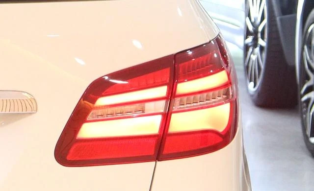 MERCEDES BENZ B-CLASS 43