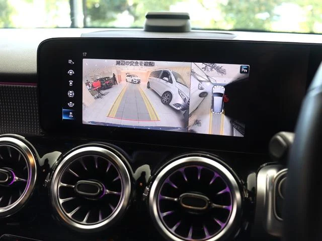 MERCEDES BENZ GLB 18