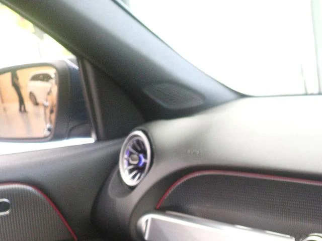 MERCEDES BENZ GLB 48
