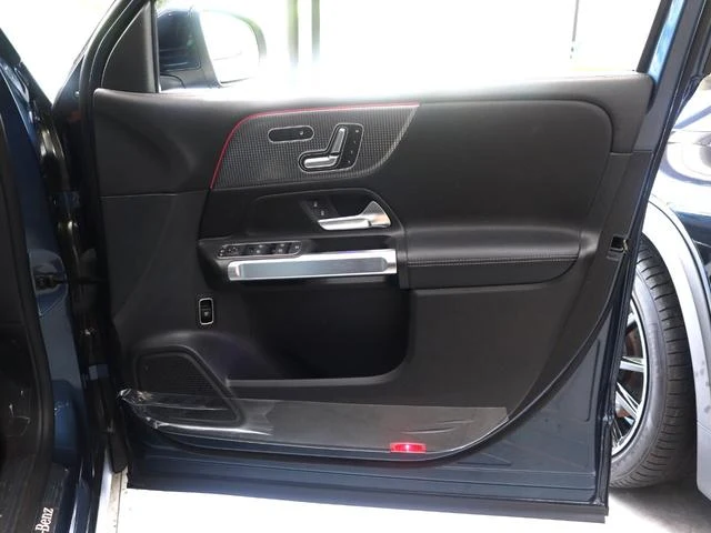MERCEDES BENZ GLB 63