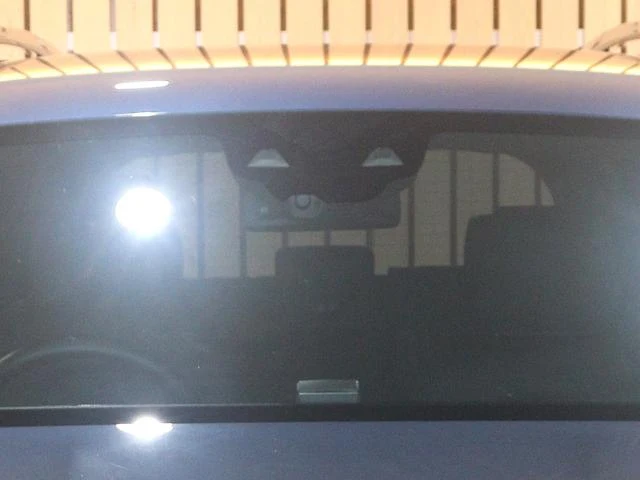 MERCEDES BENZ GLB 30