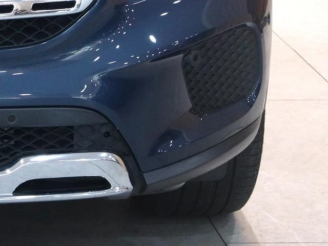 MERCEDES BENZ GLB 37