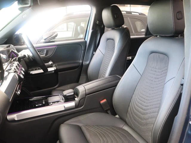 MERCEDES BENZ GLB 12
