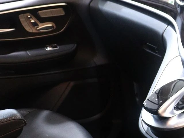 MERCEDES BENZ V-CLASS 51