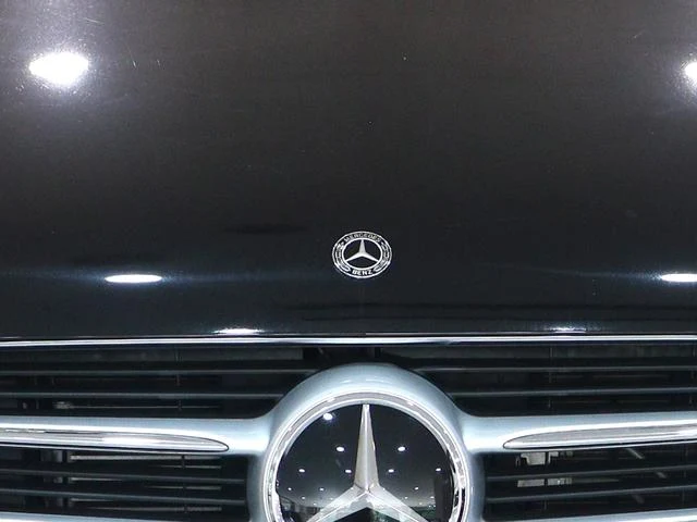 MERCEDES BENZ V-CLASS 32