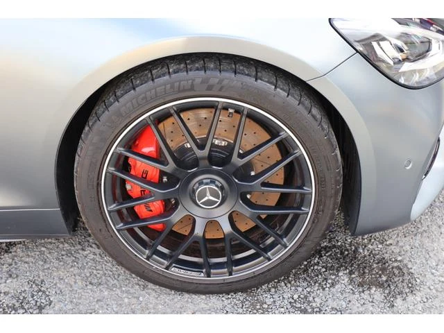 MERCEDES AMG GT 15