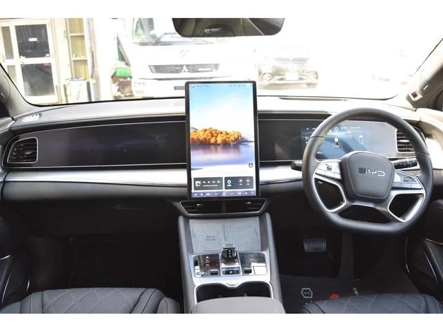 BYD SEALION 7 2